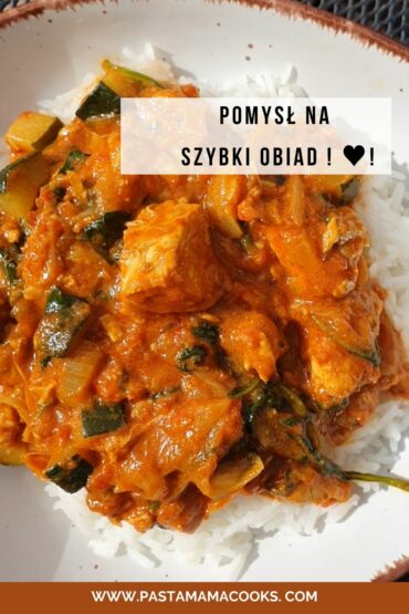 kurczak curry z cukinią